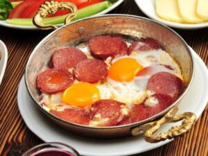 sucuklu_yumurta-764e66f1-1d63-4e81-8ebd-80262c5503aa
